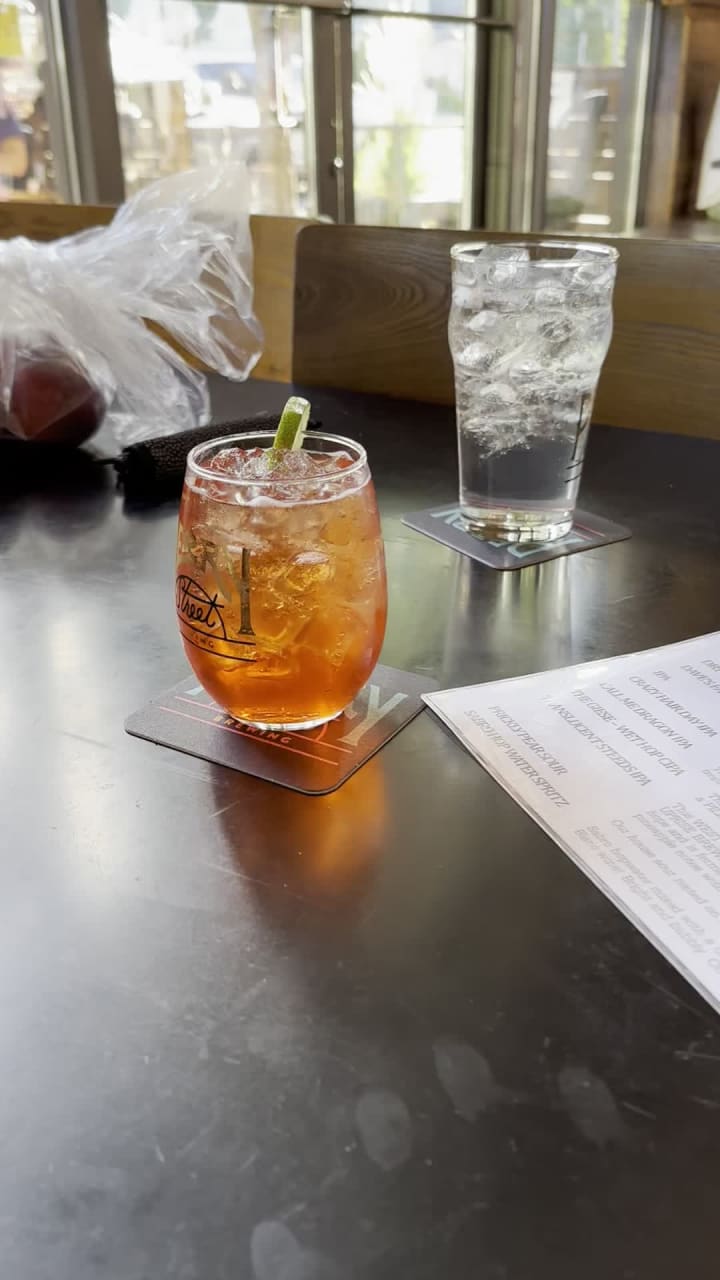 Video review of Perry Street Brewing