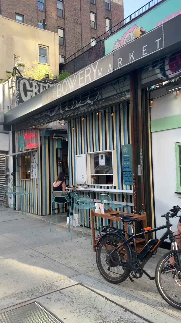 Video review of Sushi on Jones