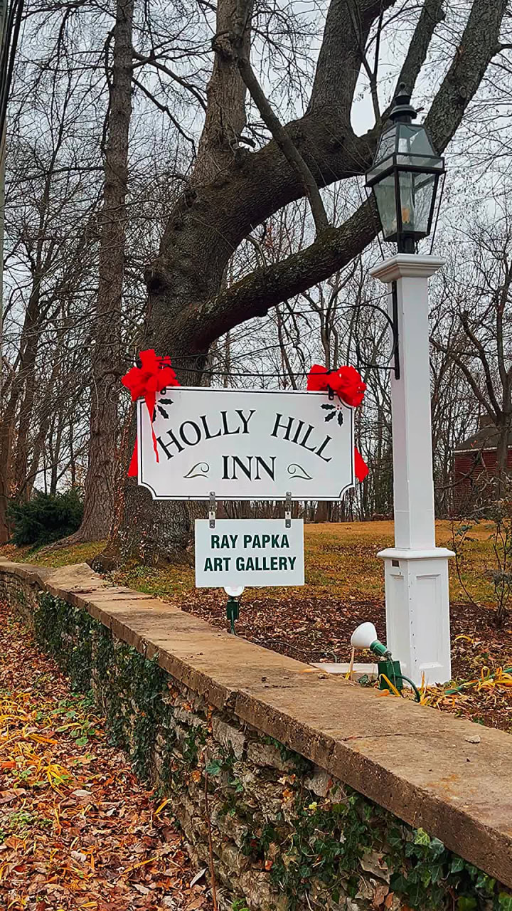 Holly Hill Inn