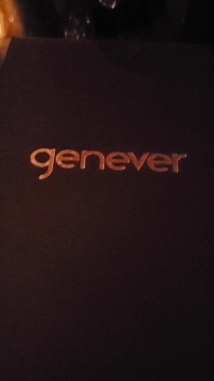 Video review of Genever