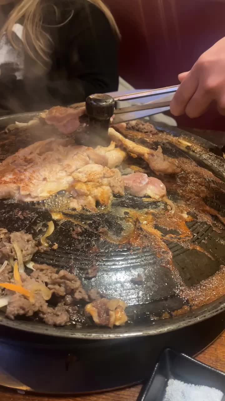 Cast Iron Pot Signature