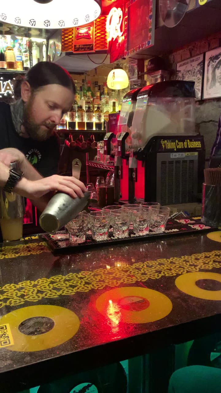 Video review of Kells Irish Restaurant & Pub