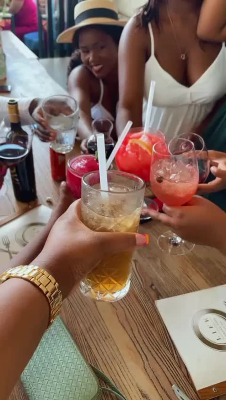 Life Grand Cafe, Mall Of The South