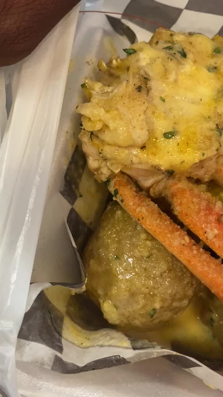 Dee’s Xquisite Seafood