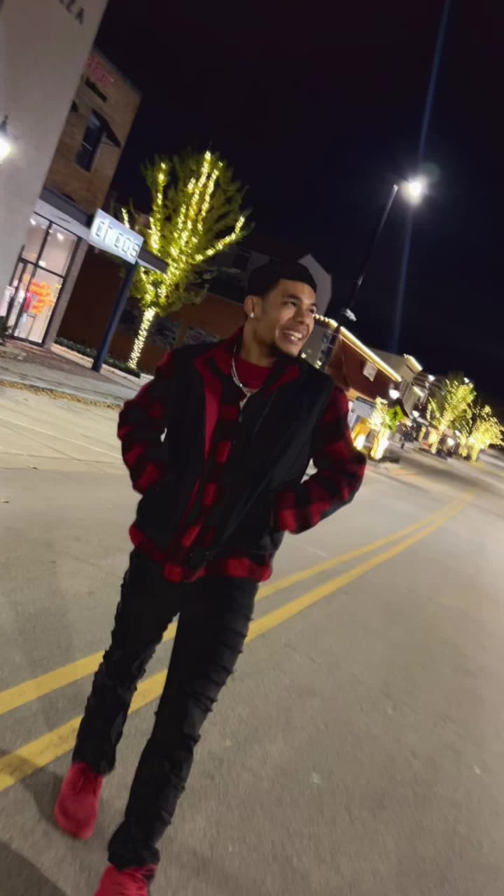 Video review of Downtown Naperville