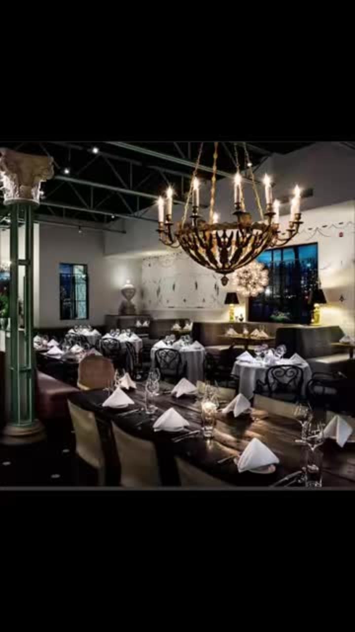 Video review of The Charles