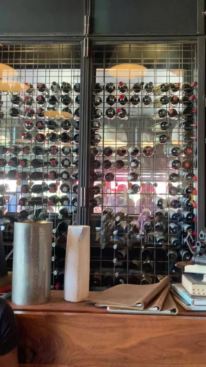 Video review of Barcelona Wine Bar