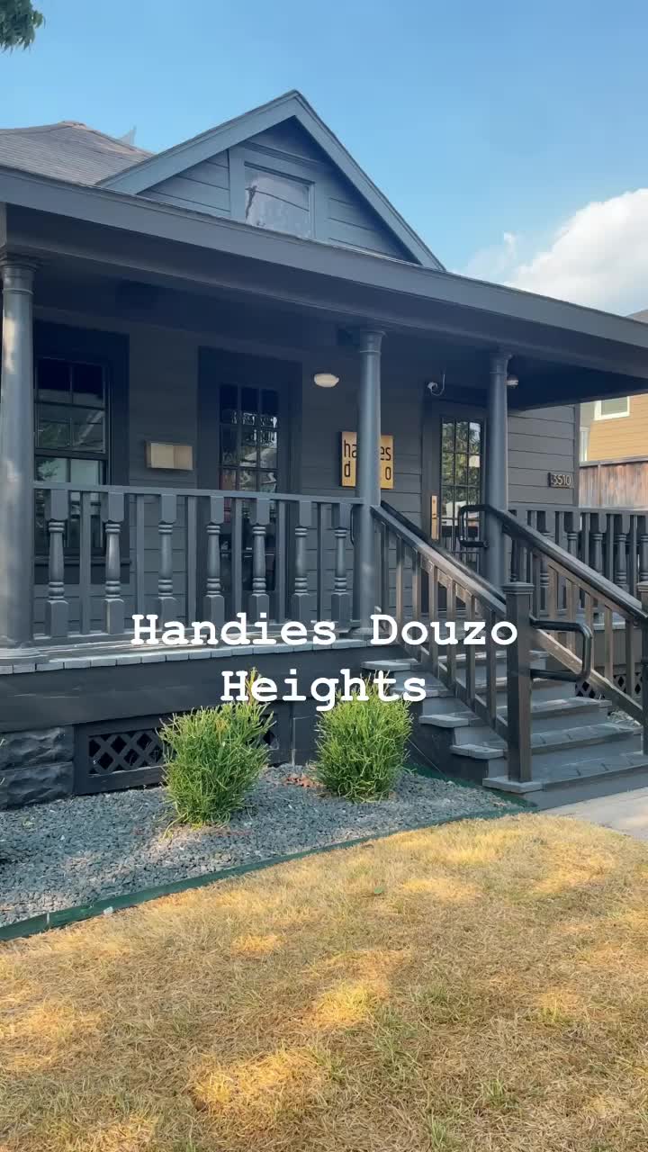 Video review of Handies Douzo
