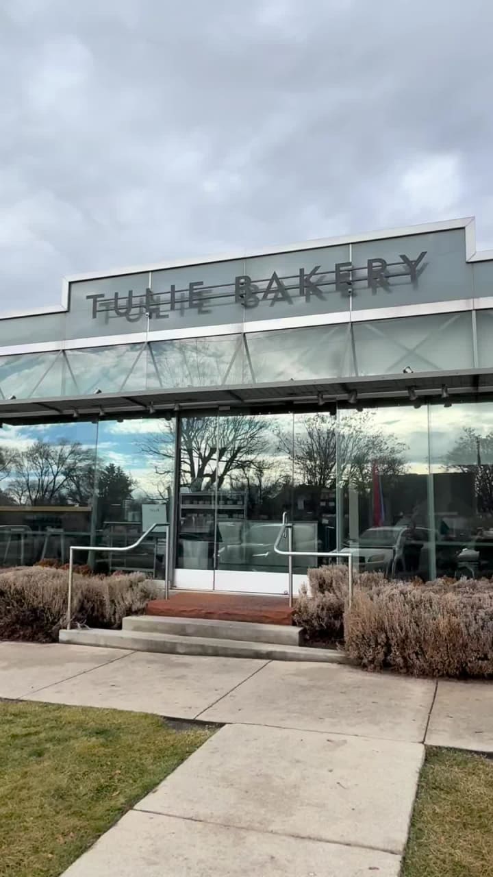 Video review of Tulie Bakery