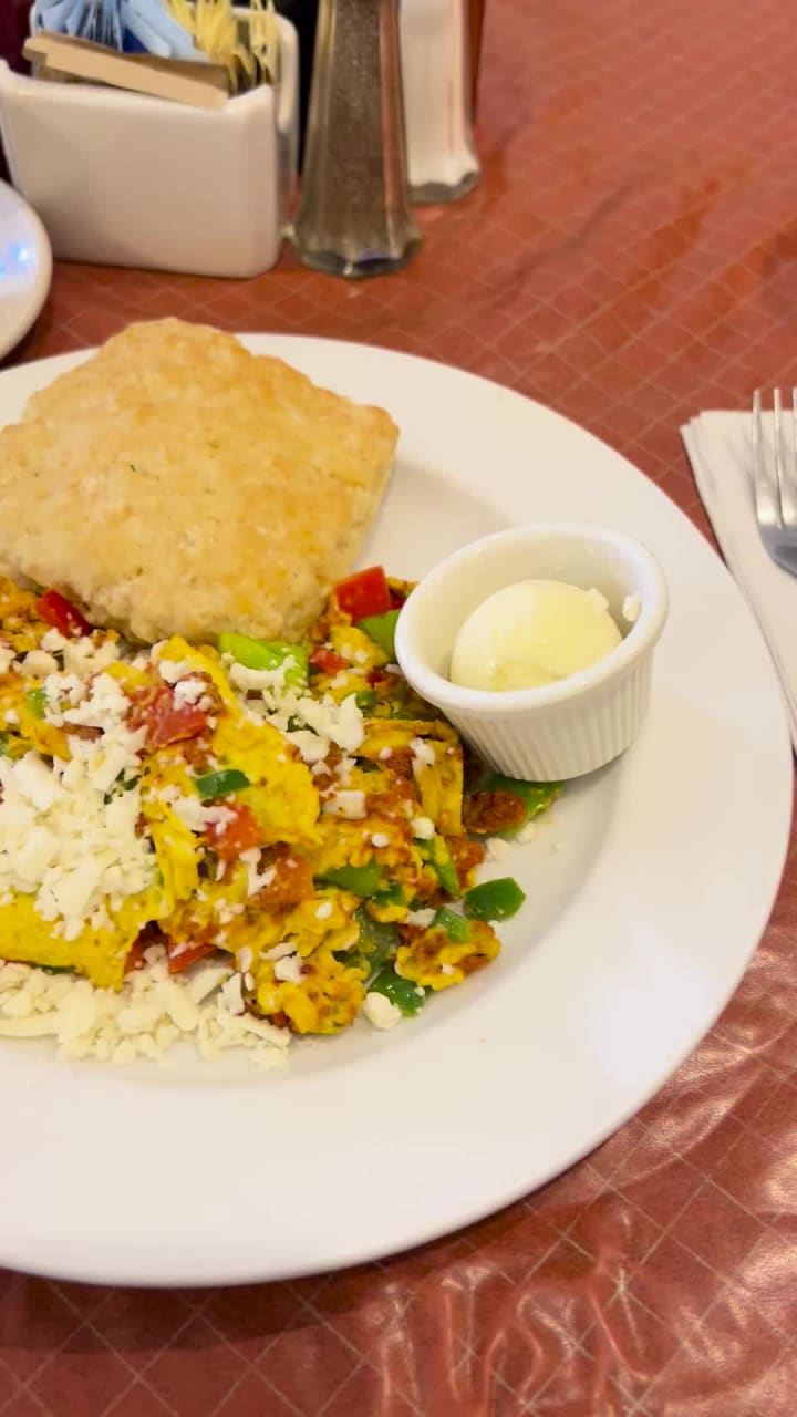 Video review of Sweet Maple Cafe