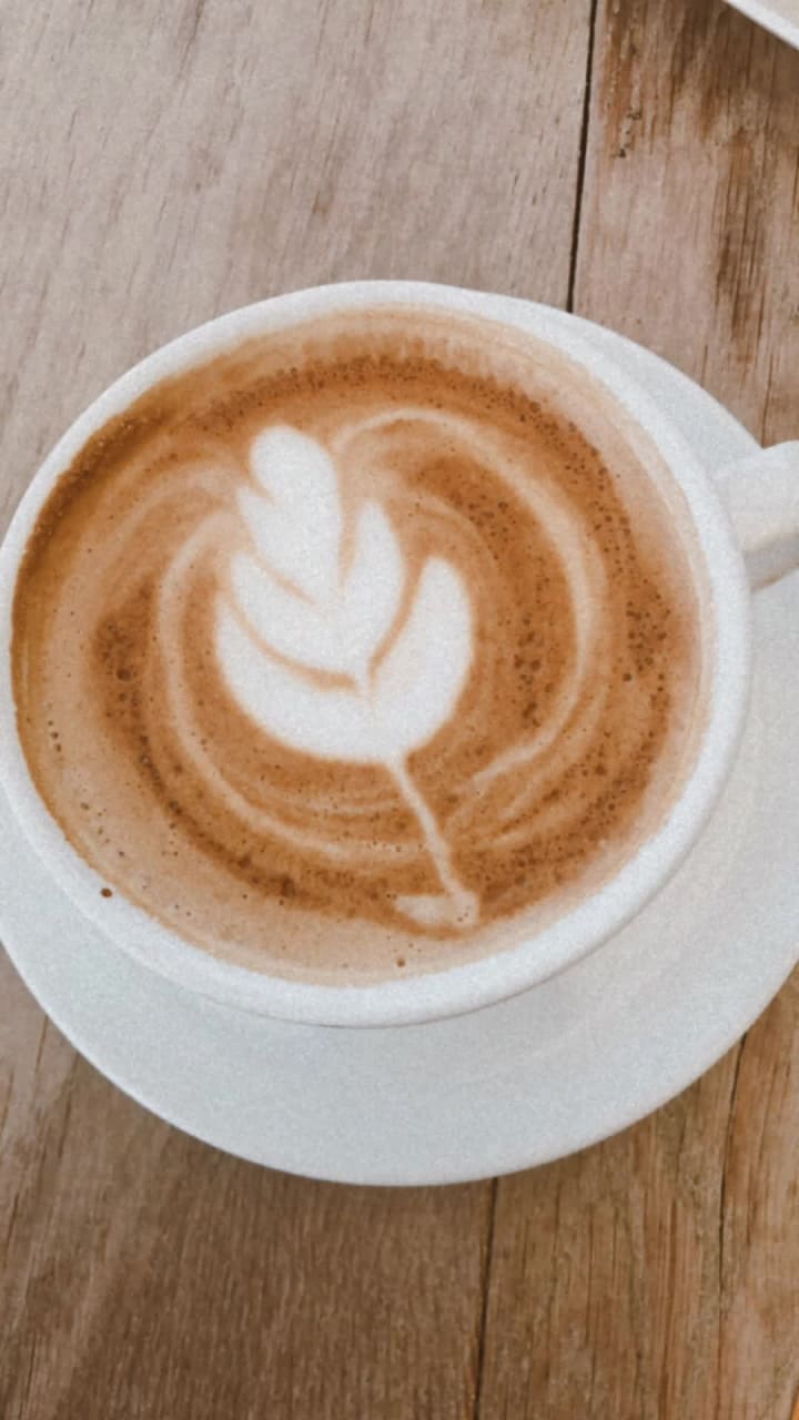 Akamai Coffee Wailea Village