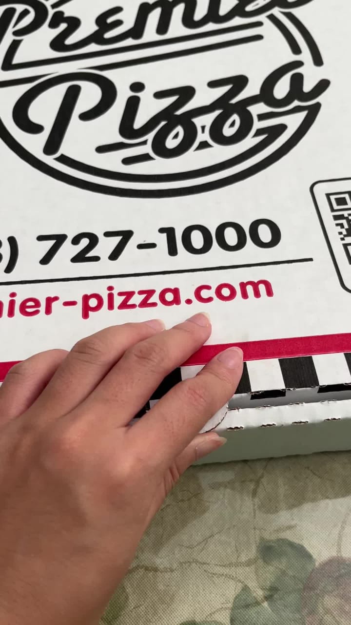 Video review of Premier Pizza