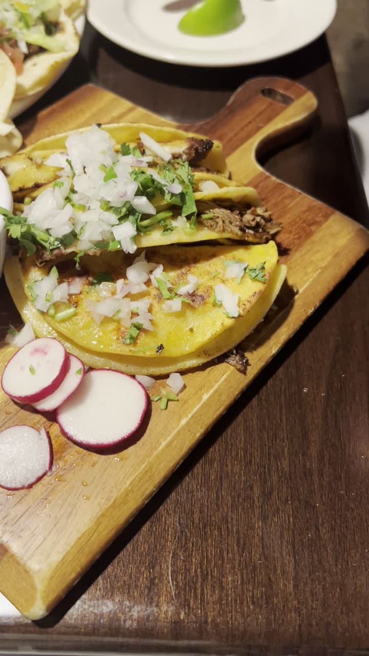 Lalo's Mexican Restaurant