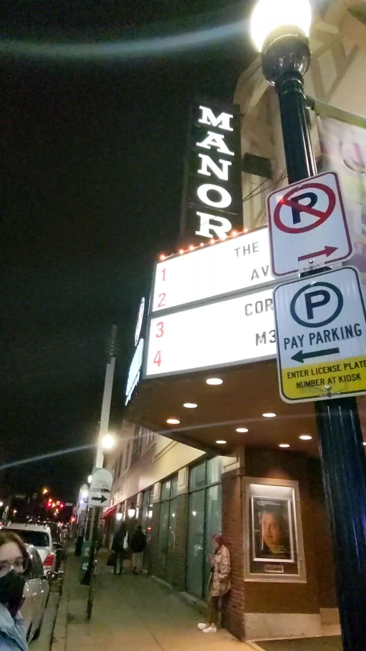 Video review of Manor Theatre