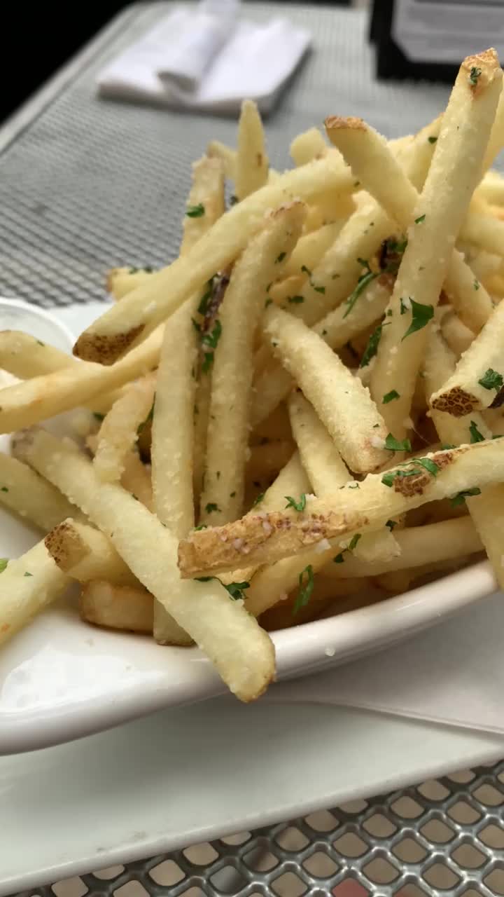 Video review of New Line Tavern