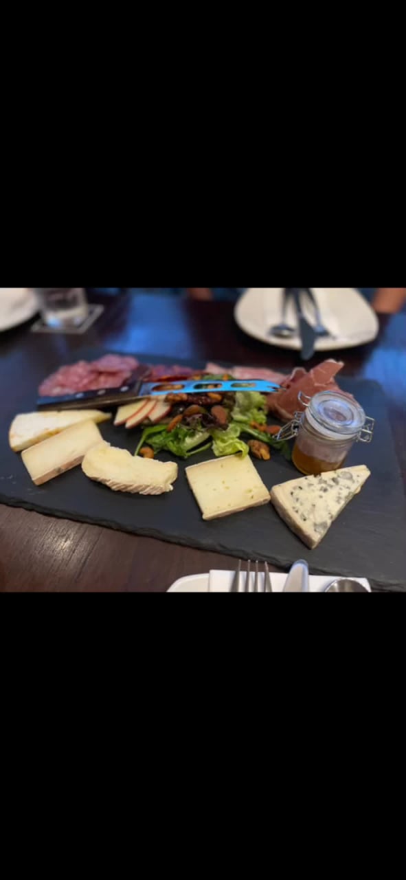 Wine Connection Bistro Vivocity