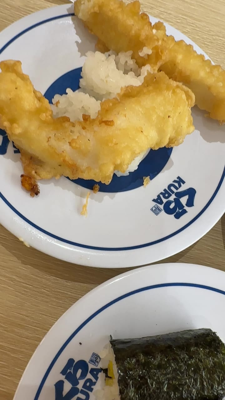 Kura Sushi (くら寿司)