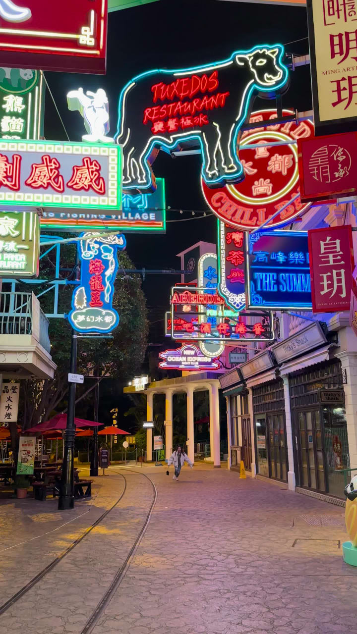 Video review of Panda Café (大熊貓小廚)