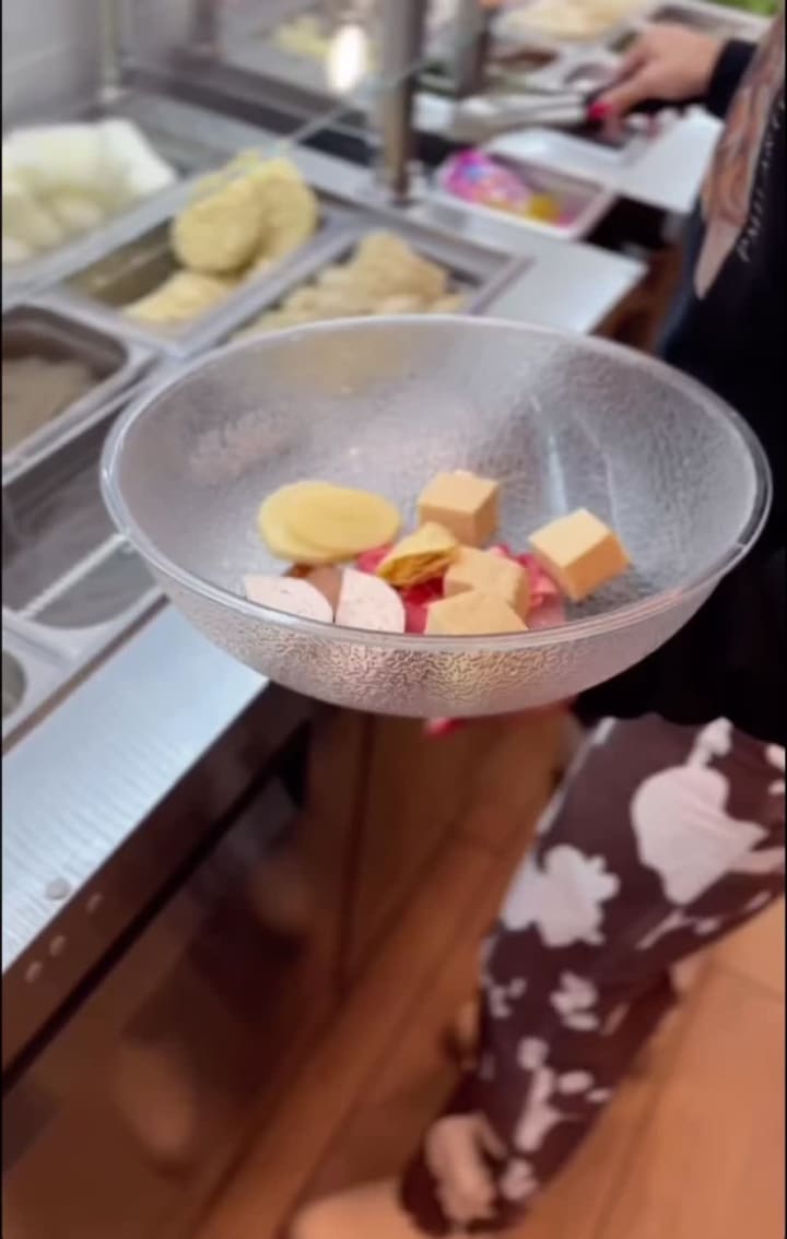 Yin Tang Spicy Hot Pot