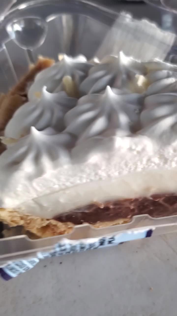 Video review of Ted's Bakery