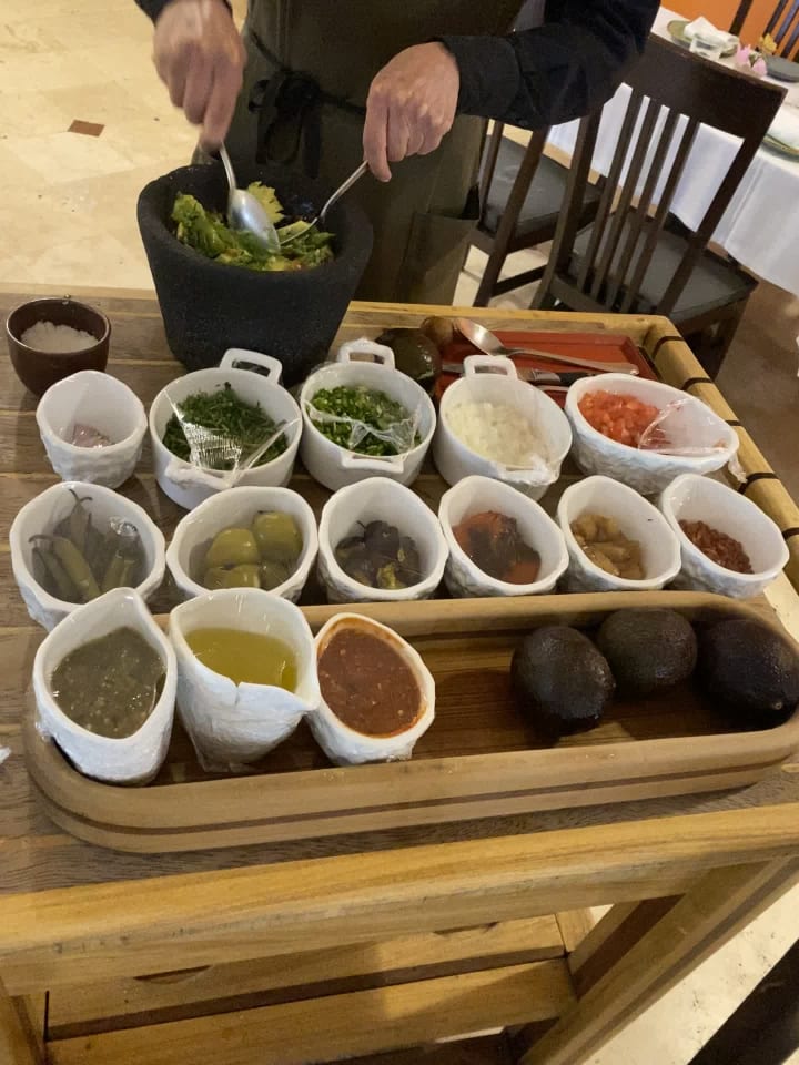 Video review of Restaurante Nicos