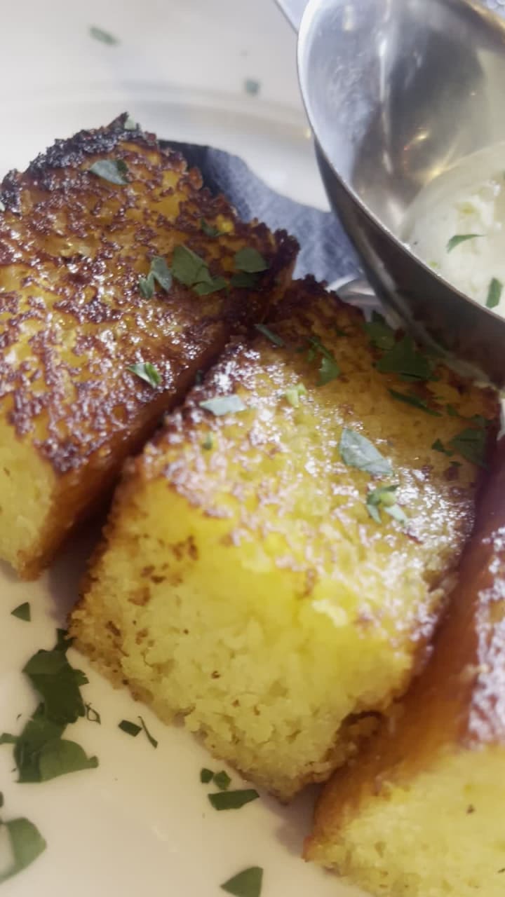 Video review of Livestock Tavern