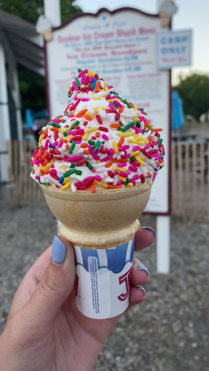 Lenny & Joe's Fish Tale