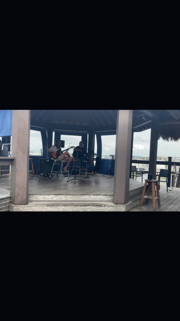 Video review of Caribbean Jack's