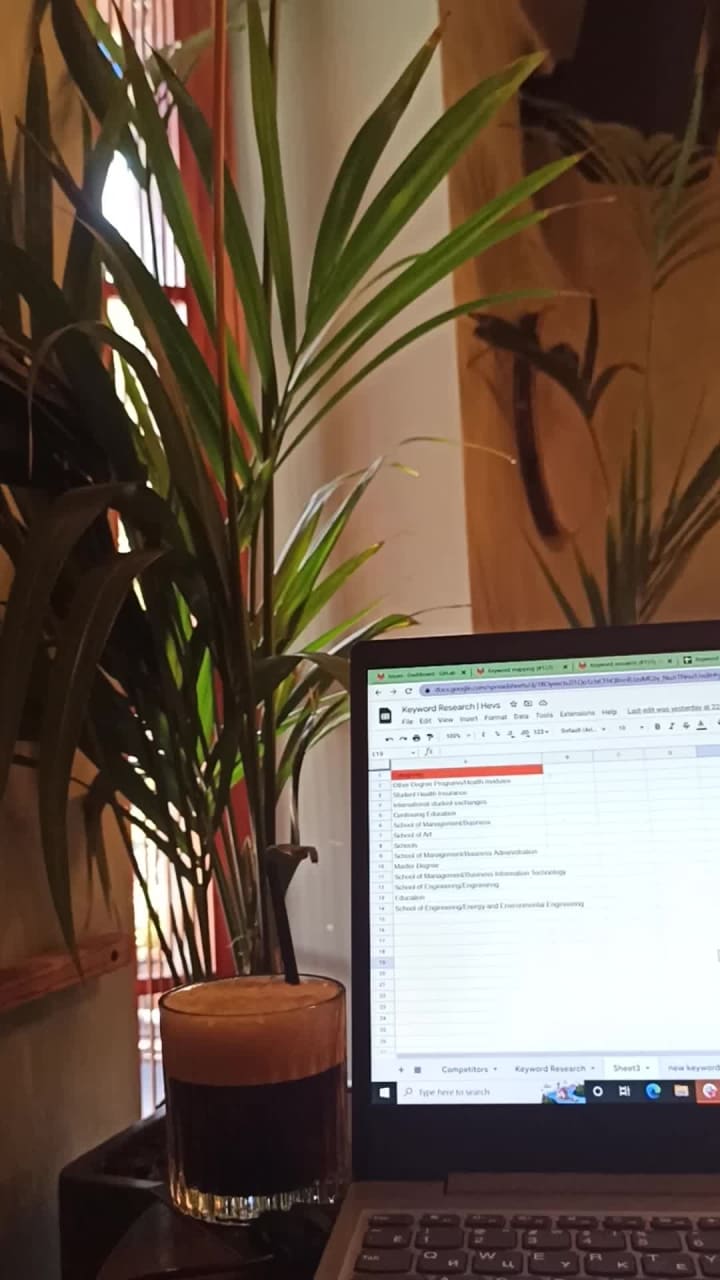 CULT Thematic Bar & Restaurant