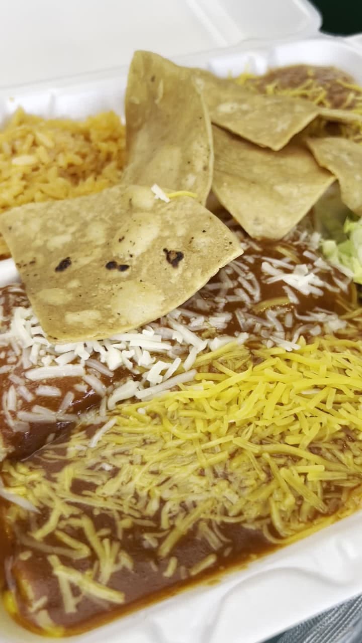 Video review of El Indio