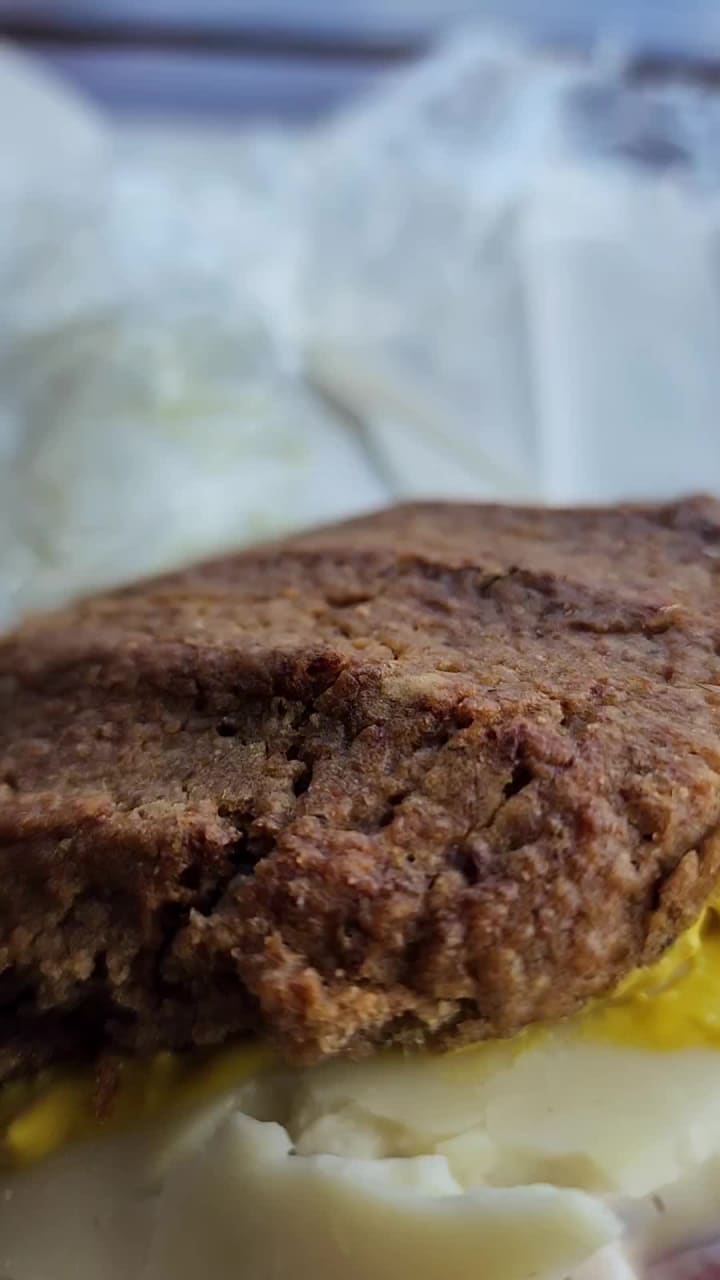 Video review of Waialua Bakery & Juice Bar