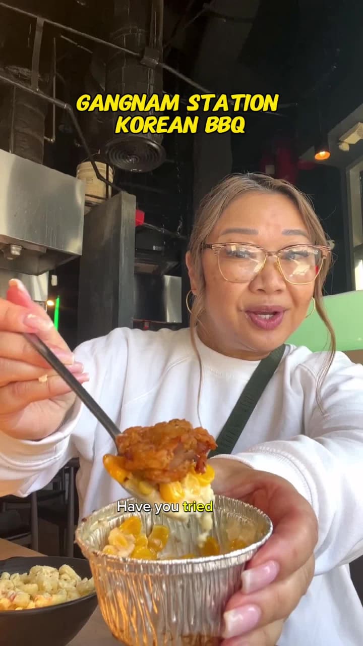 Video review of Gangnam station