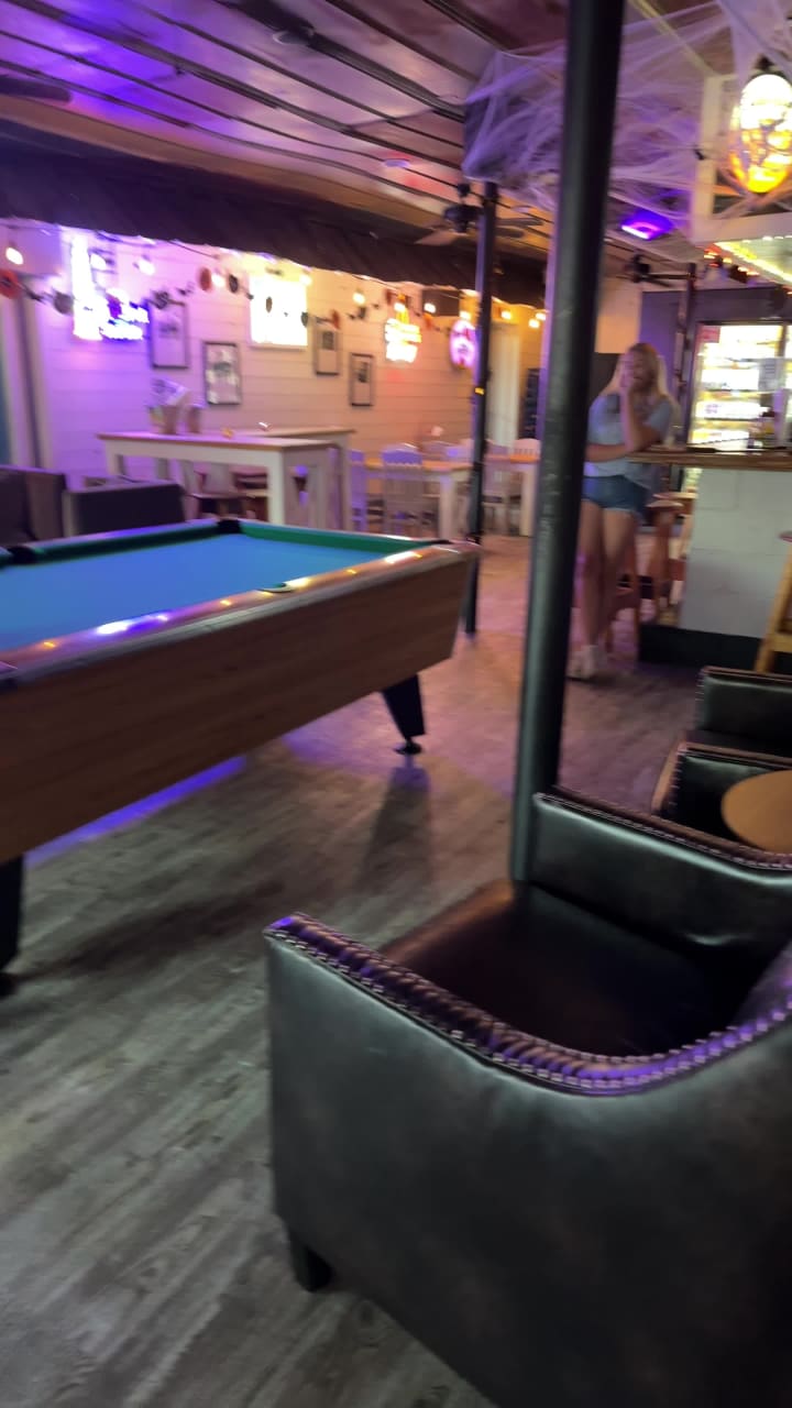 Video review of Hurricane Alley's