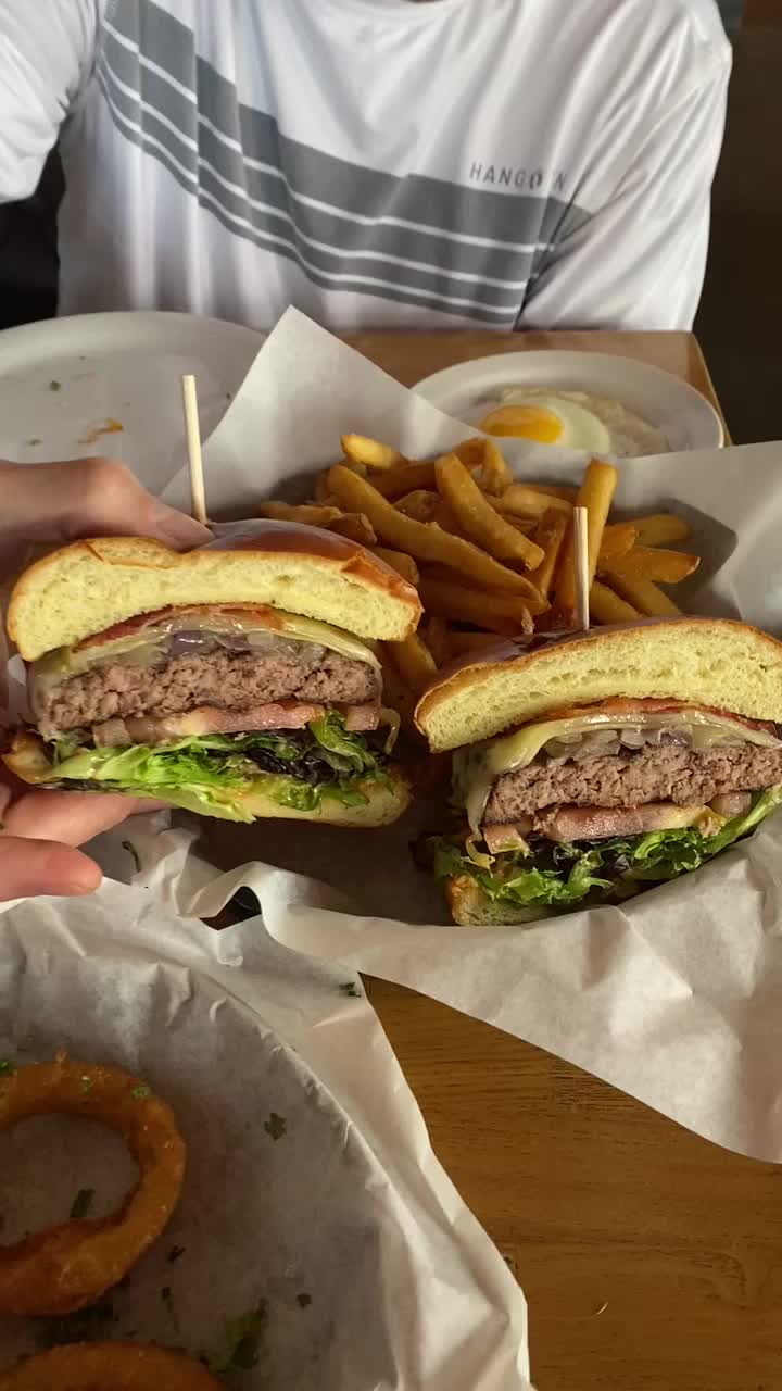 Video review of Rock & Brews