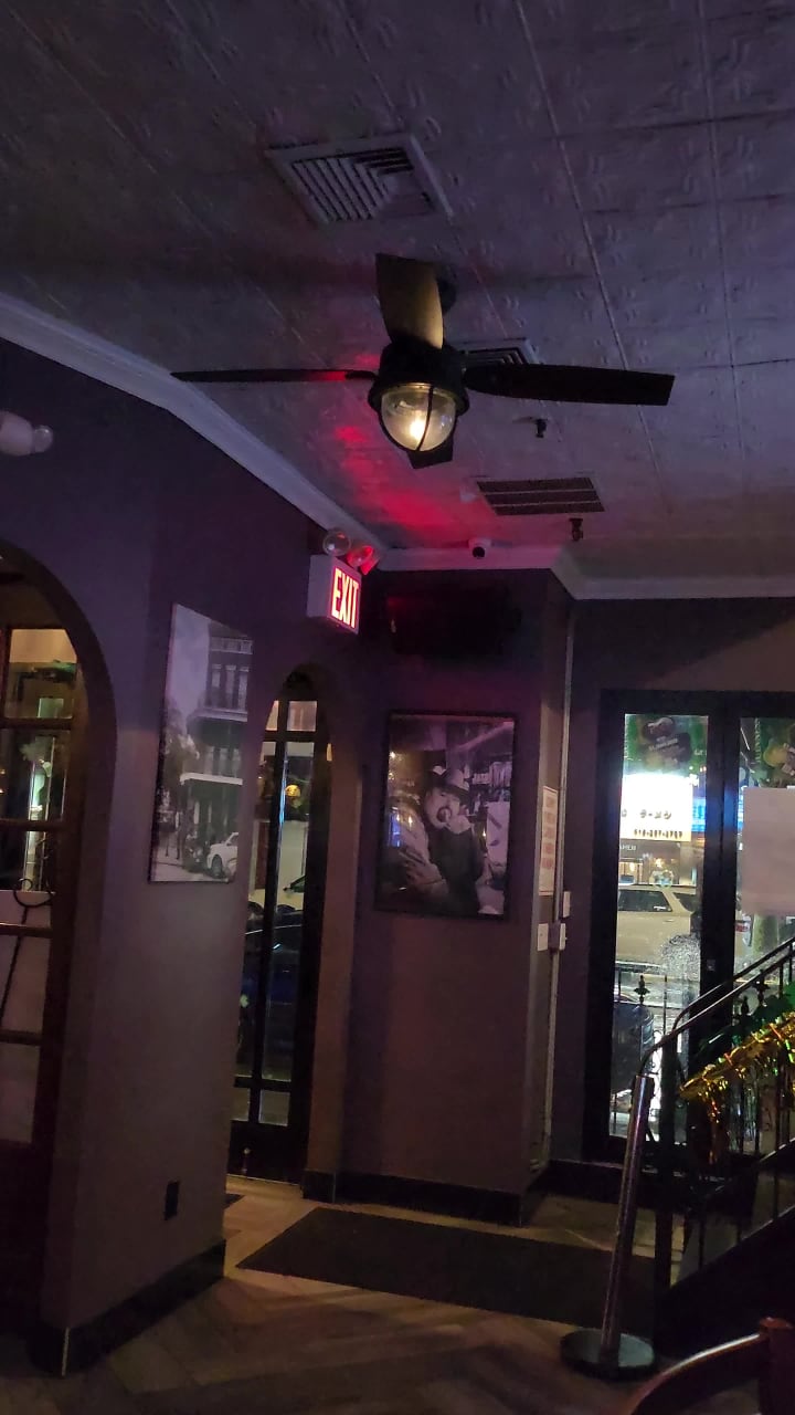 Video review of Bourbon Street