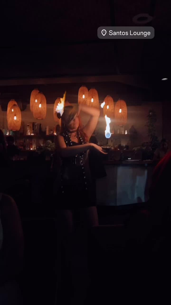 Santos Kitchen + Lounge