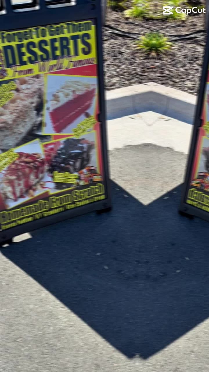 World Famous Eggroll truck