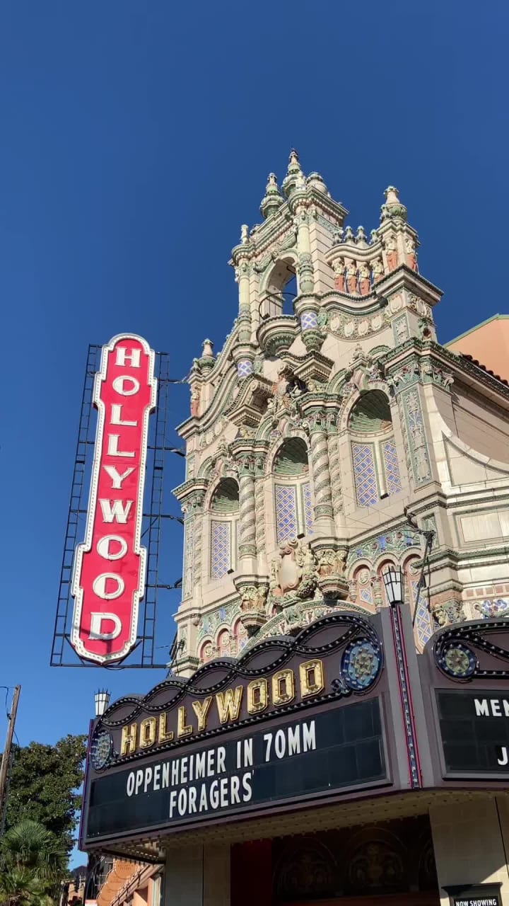 Video review of Hollywood Theatre