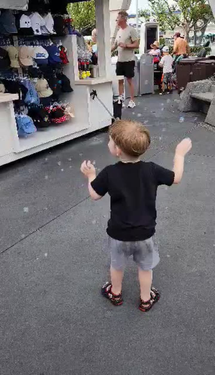 Video review of Tomorrowland