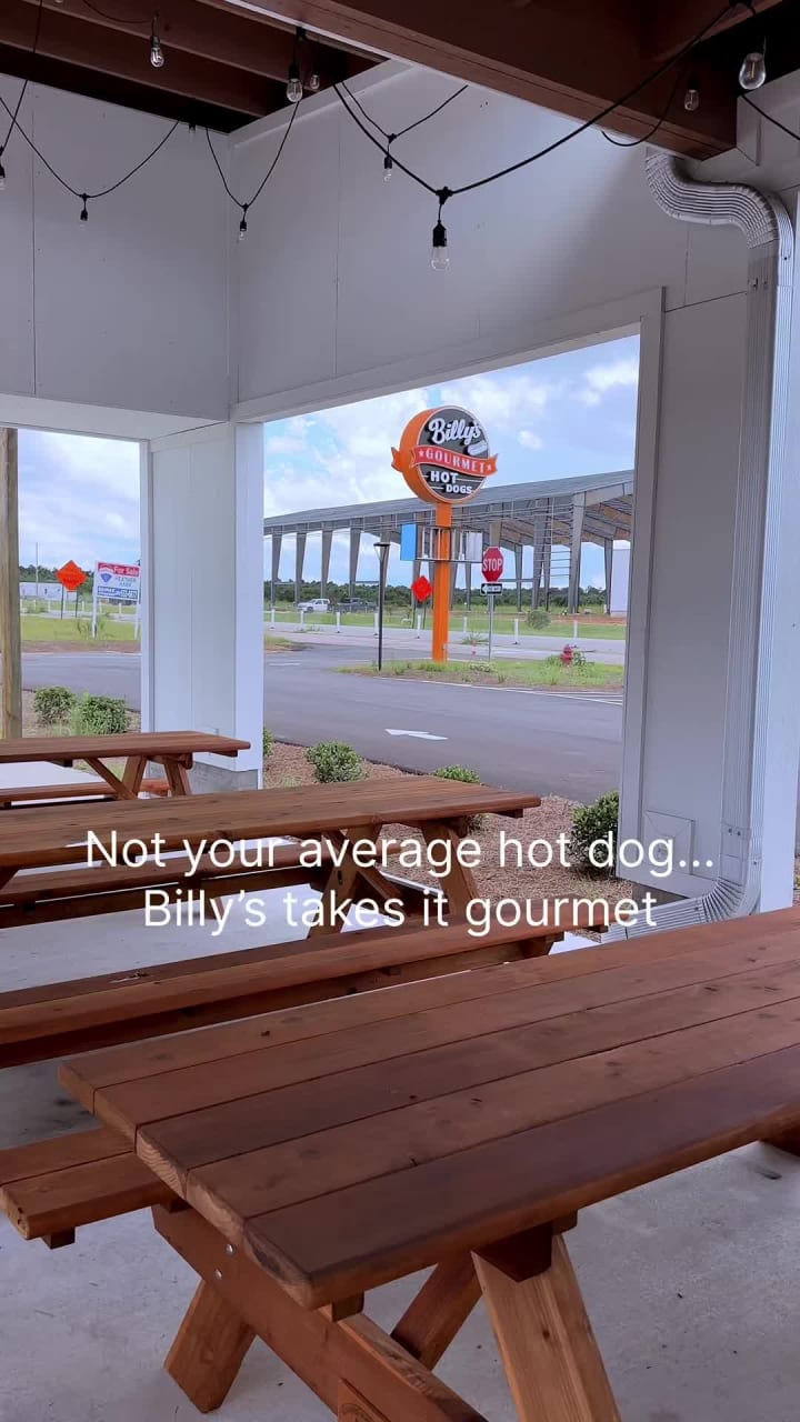 Billy’s Gourmet Hot Dogs