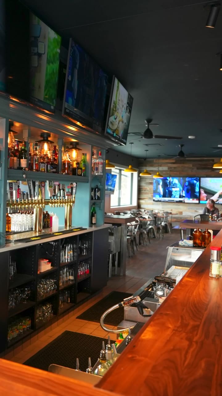 Esters Gold's Marketplace