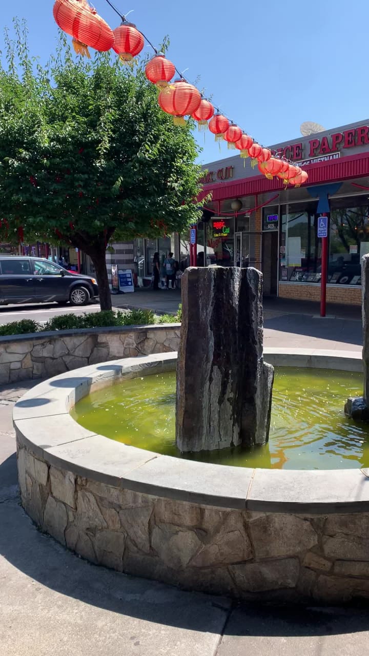 Video review of Eden Center