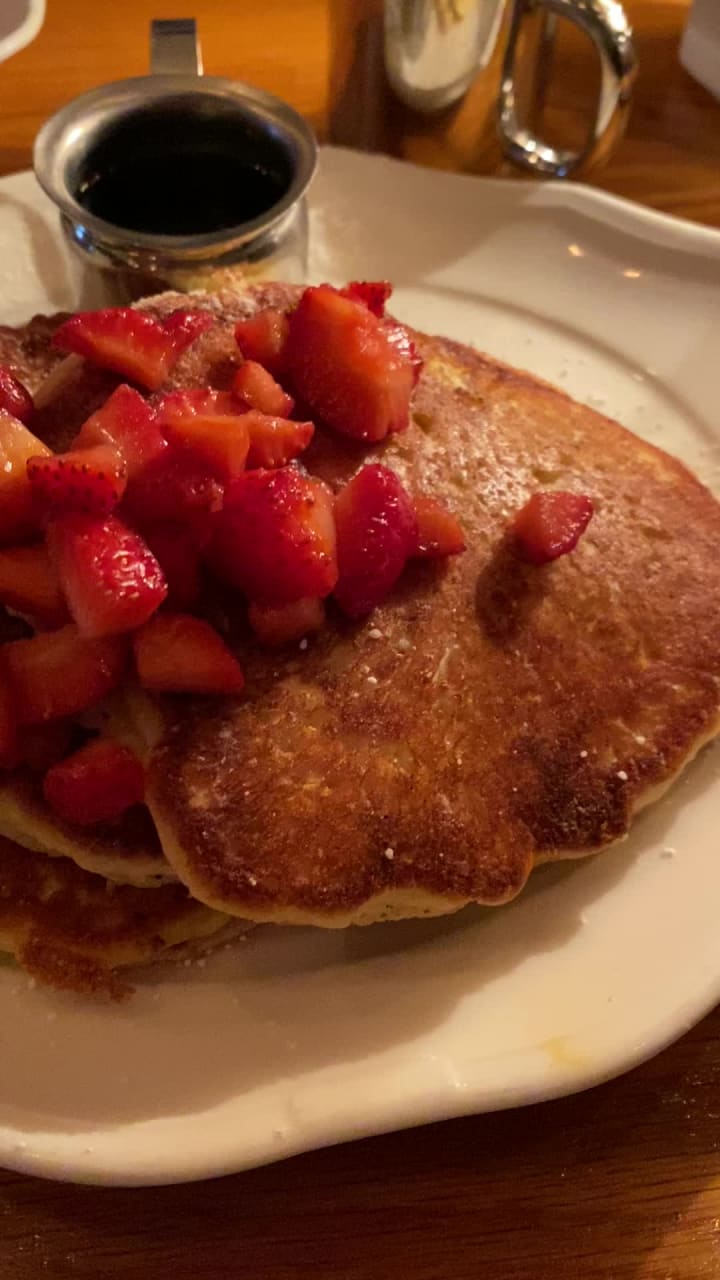 Video review of The Standard Grill