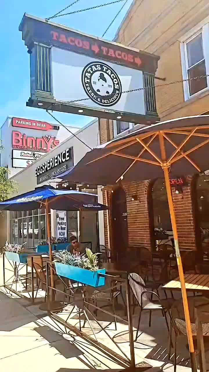 Video review of Six Corners