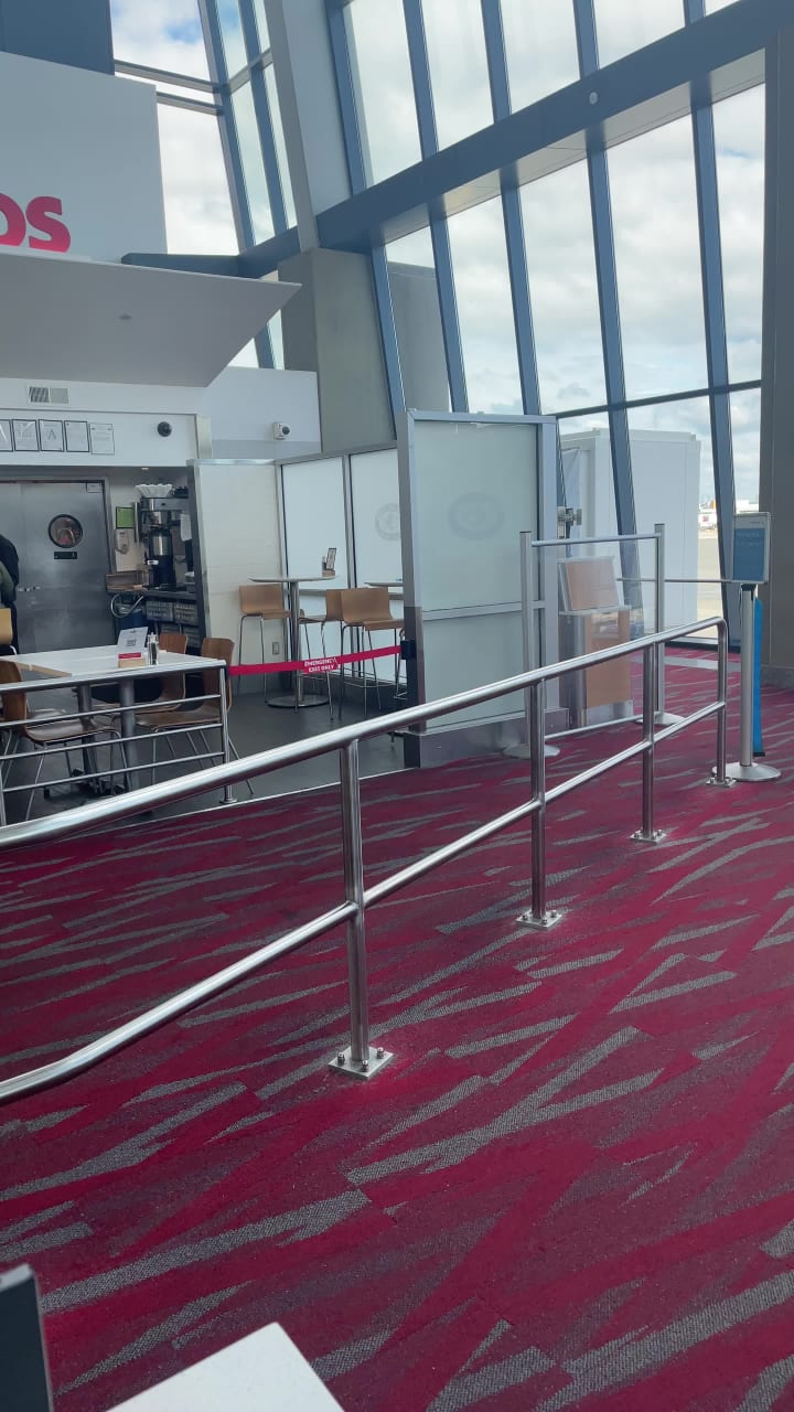 Video review of Legal Sea Foods - Long Wharf