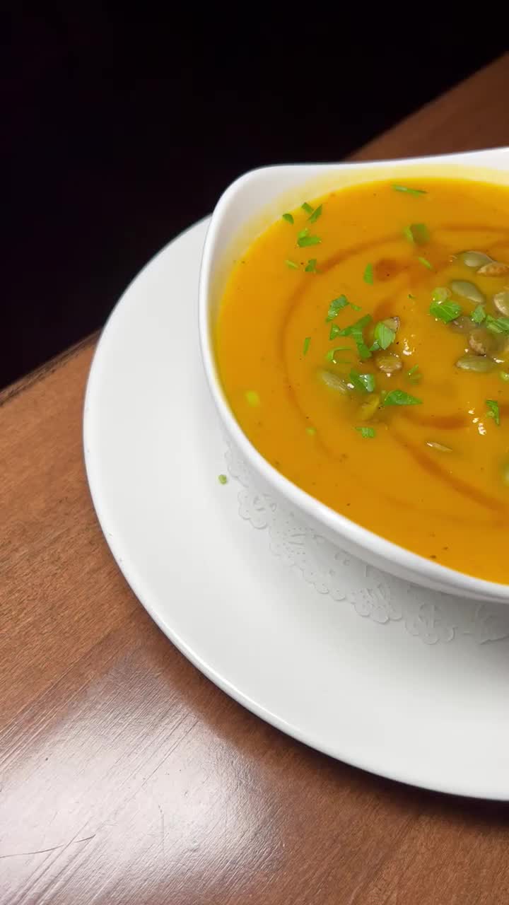 American Beauty Bar & Grill