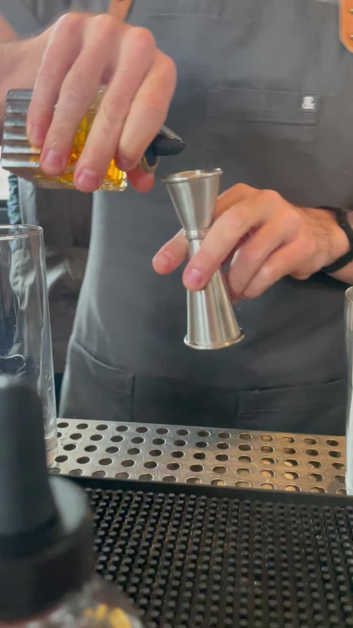 Moniker General - Cocktail & Wine Bar