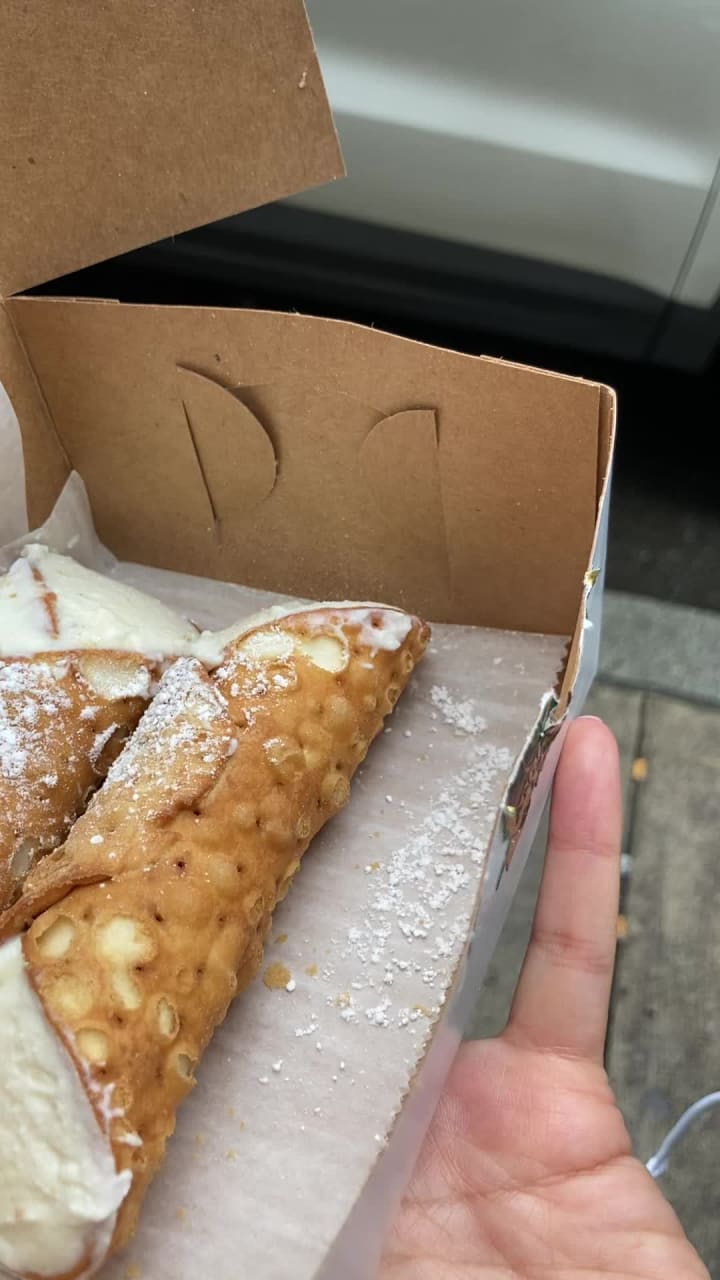 Video review of Caffe Paradiso