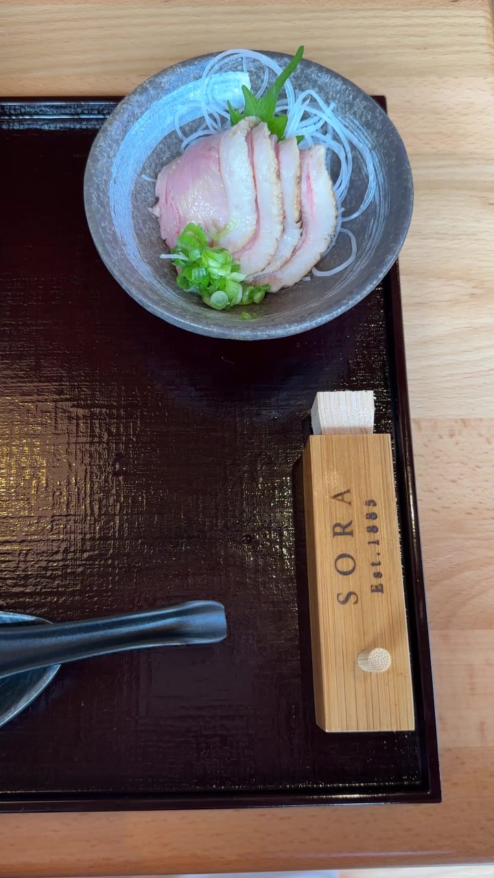 Video review of Christopher Elbow Chocolates