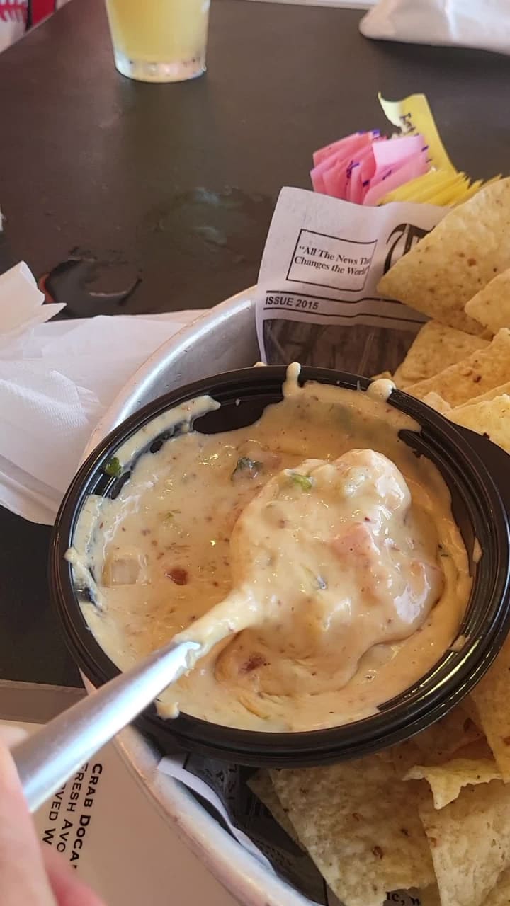 Video review of Doc's Seafood & Steaks